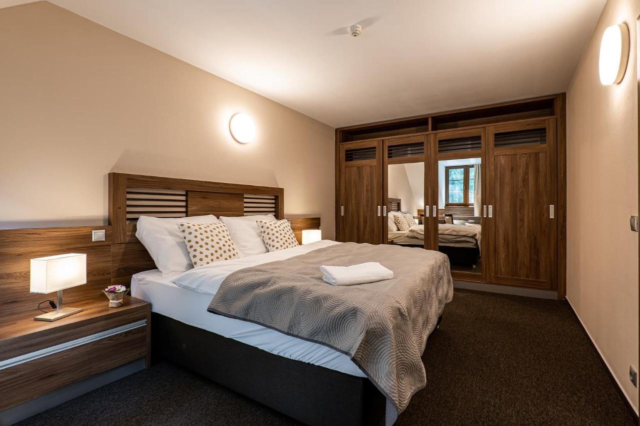 Wellness Hotel Pod Kycmolem Горни-Ломна Экстерьер фото